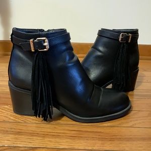 Circus by Sam Edleman Black Fringe Booties